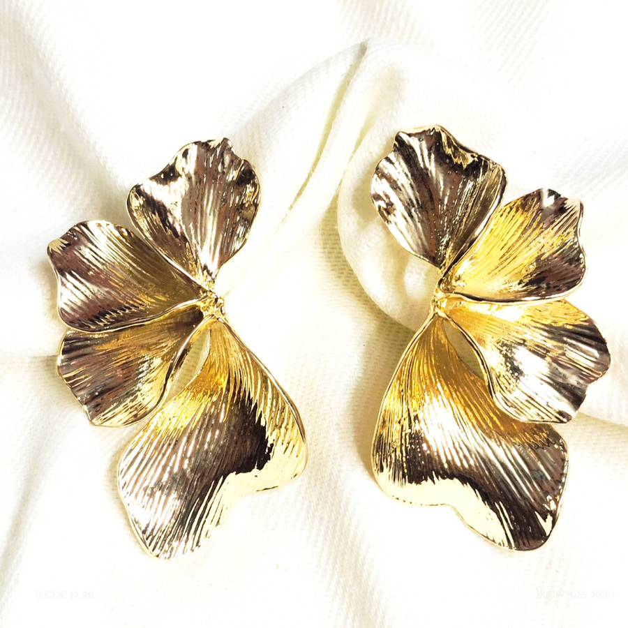 AT Flower Earring